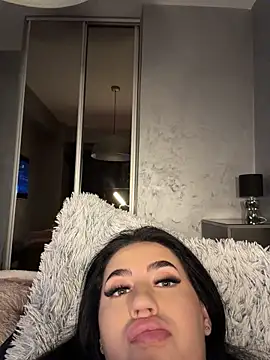 Chat +18 de Andrestarr ao vivo