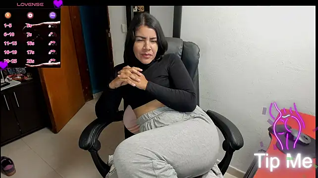 peanut_tangerine Adlı Modelin Canlı XXX Sohbeti