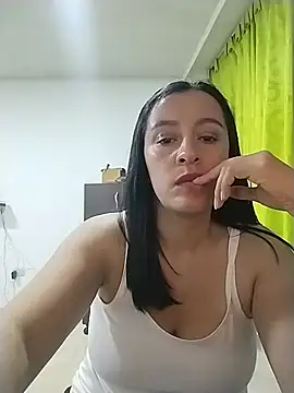 hailey85 라이브 XXX 채팅