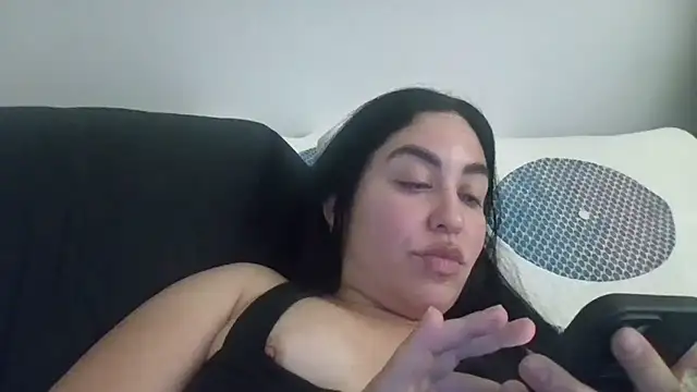 WetFlower69 Show in webcam