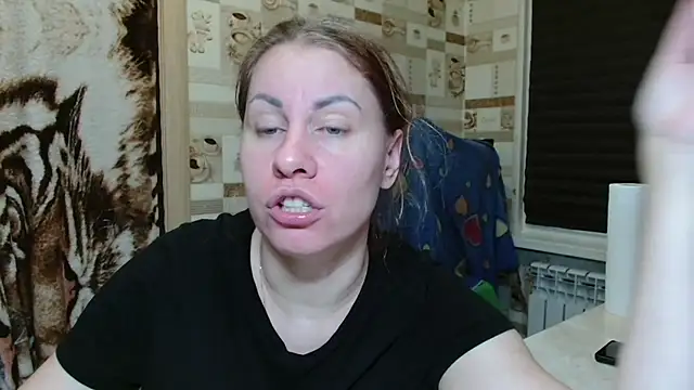 TherestlessKitty's Live XXX Chat