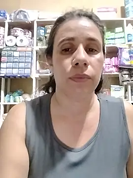 MIA-LARIOS Chat XXX live