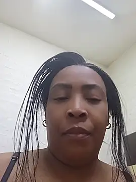 GiantBootyMilf's Webcam Show