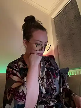 FemDom_RubyKnightXXO's Live XXX Chat