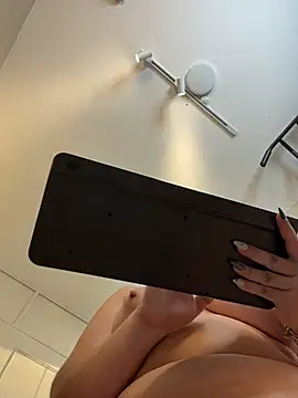 ava_blue's Live XXX Chat