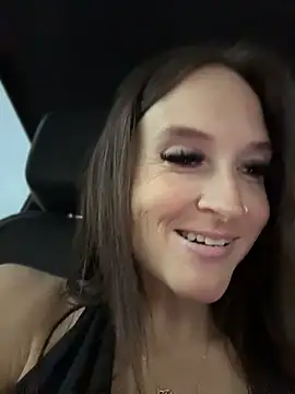 Kate-Paul live XXX chat
