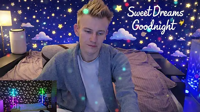 Vuittonn Live XXX chat