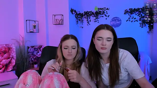 Webkamerová show liana_kisses