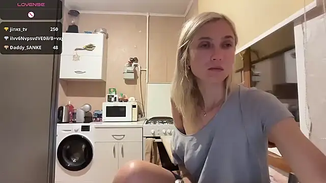 AngelJeni's Live XXX Chat
