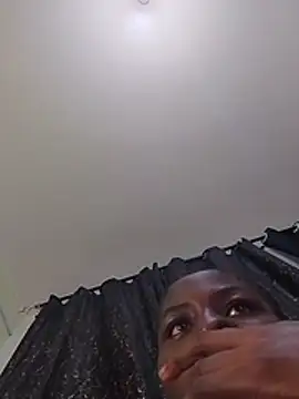 Muyokas' Live XXX Chat