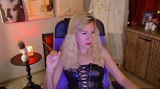 Chat +18 de DonnaSmitth ao vivo