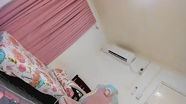 CraveMyCurvesn Webbikameraesitys