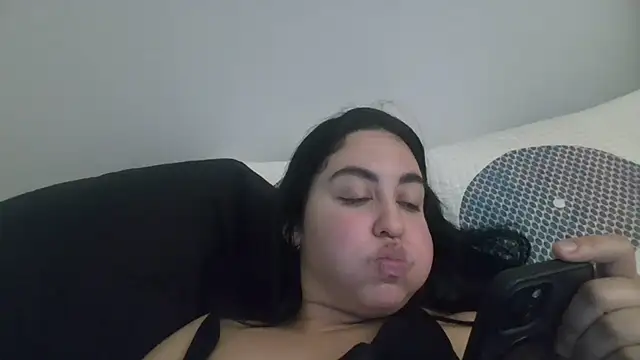 WetFlower69's Live XXX Chat