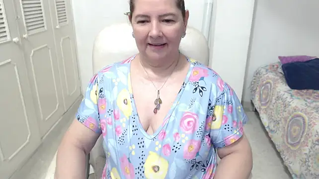 leonela_69 élő XXX-chatje