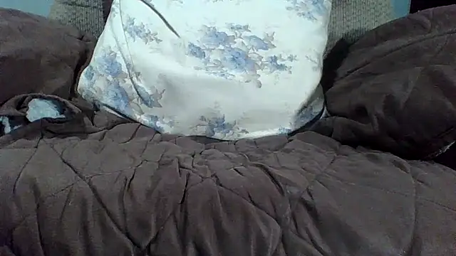 Jbsklxz67 webcam show
