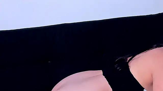 XXX chat uživo modela saramikaelson