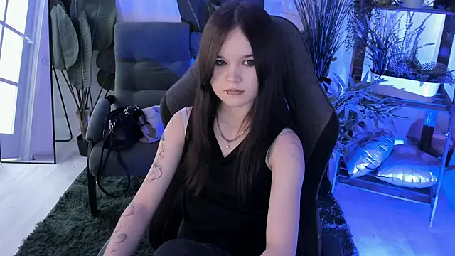 Elainebeness' Live XXX Chat