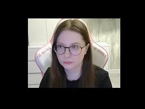 Živý XXX chat Elvirada
