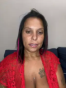 Webkamerová show SexyPoppea