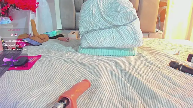 צ'אט XXX בשידור חי של Antonellahorny69