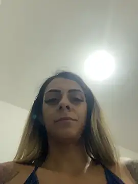 sabrinaneves Adlı Modelin Canlı XXX Sohbeti