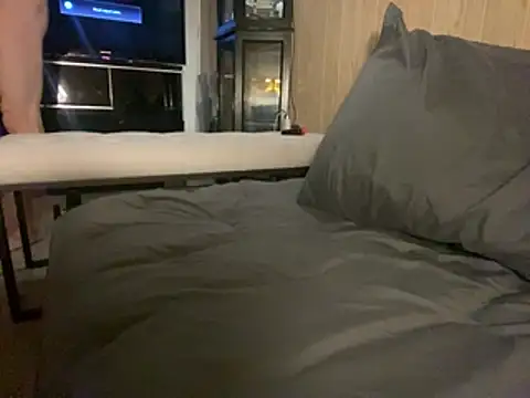 XXX chat uživo modela GLove187