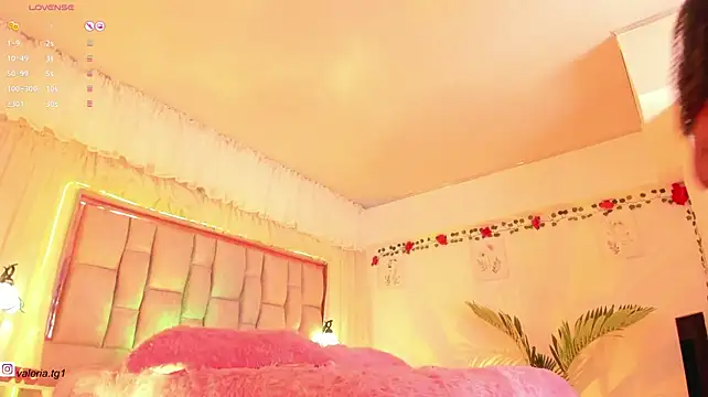 Valeria_Thompson1 在線直播表演