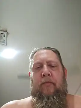 FunBoyBottim's Live XXX Chat