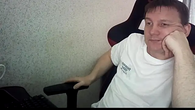 MysteriousWanderer Chat XXX live