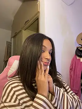 Chat XXX en directo de cutie_dance