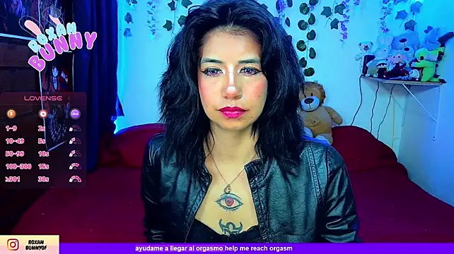 Chatroom XXX en direct de Roxanbunny1