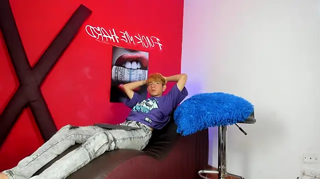 PRETTY_FEM Show Webcam