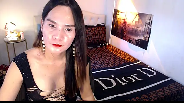 แชท XXX สดของ NinaDOM4CUM