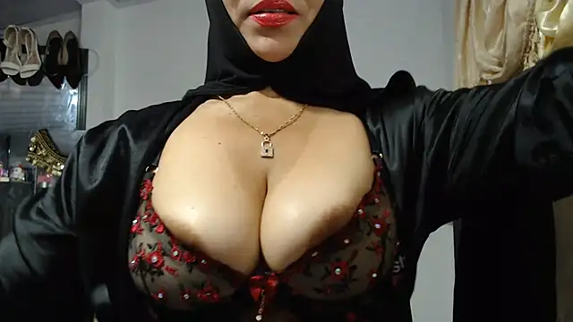 แชท XXX สดของ nadia__abaud