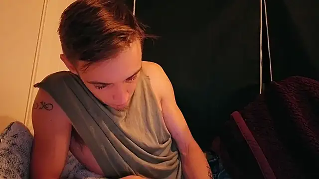 Ilovepussy1911 Chat XXX in diretta