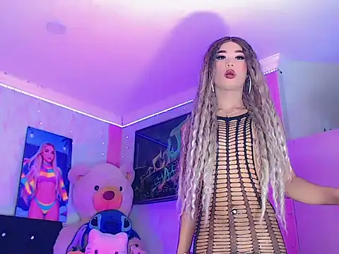 HeidiNikol Live XXX-Chat