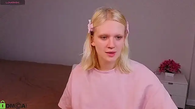 Lilly_Jhonass XXX чат на живо