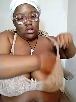 Damm_Bobbies' Live XXX Chat