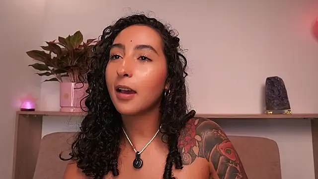 agatha_collins_'s Live XXX Chat