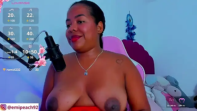samanthaabloom: онлайн-секс-чат