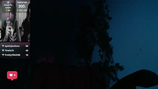 Psychobitch7n Live XXX chat