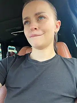 AngelinaTeller Adl ı Modelin Canlı XXX Sohbeti