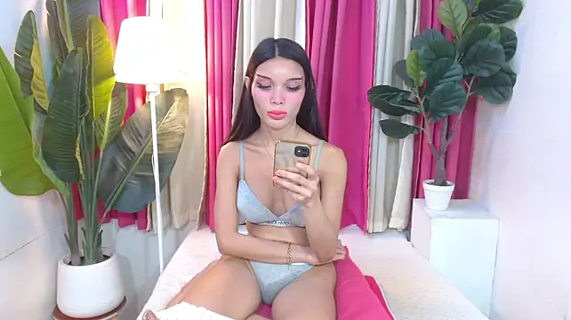 Notaestheticallykylinee Live XXX Chat