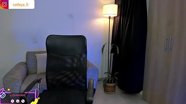 catleya_0 élő XXX-chatje