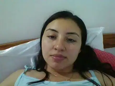 _Romilly_ Adlı Modelin Canlı XXX Sohbeti
