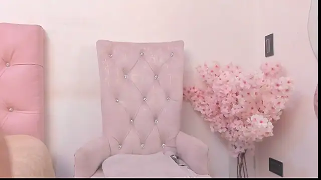pinky_f00x Live XXX-Chat