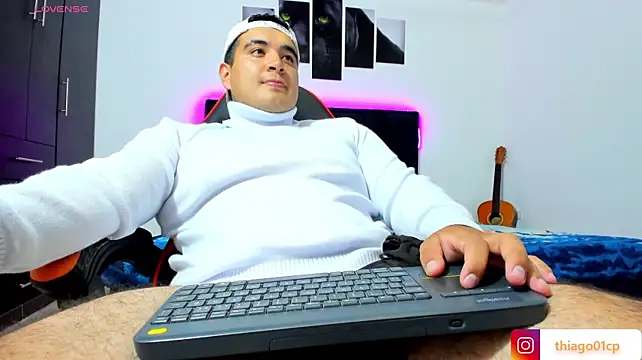 Chat XXX ao vivo de thiago__cp01