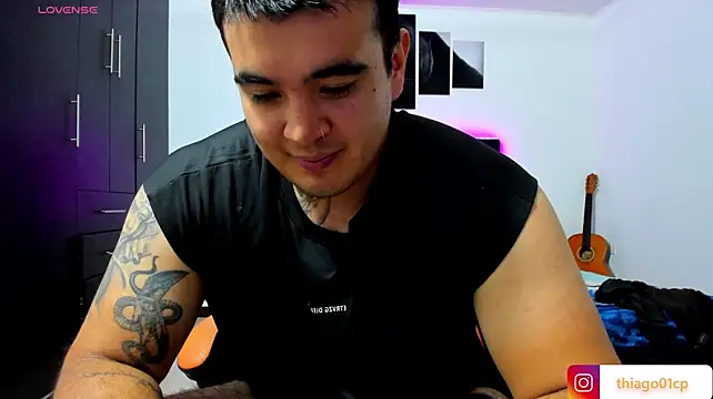 thiago__cp01 Adlı Modelin Canlı XXX Sohbeti