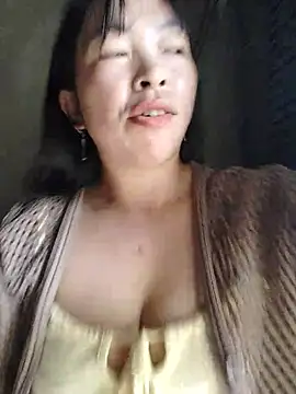 Onehittt Chat XXX live