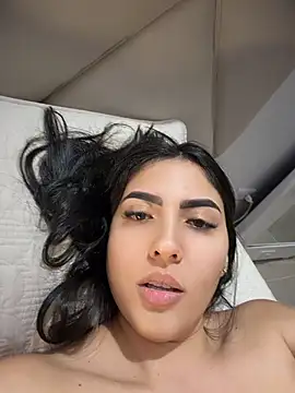 XXX chat uživo modela I_AM_SOPHIE_